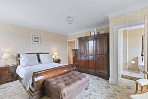 Photo 22- click for photo gallery